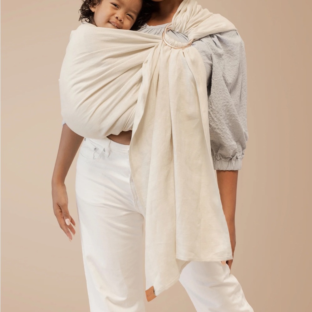 Wild bird ring sling Sparrow colored EUC